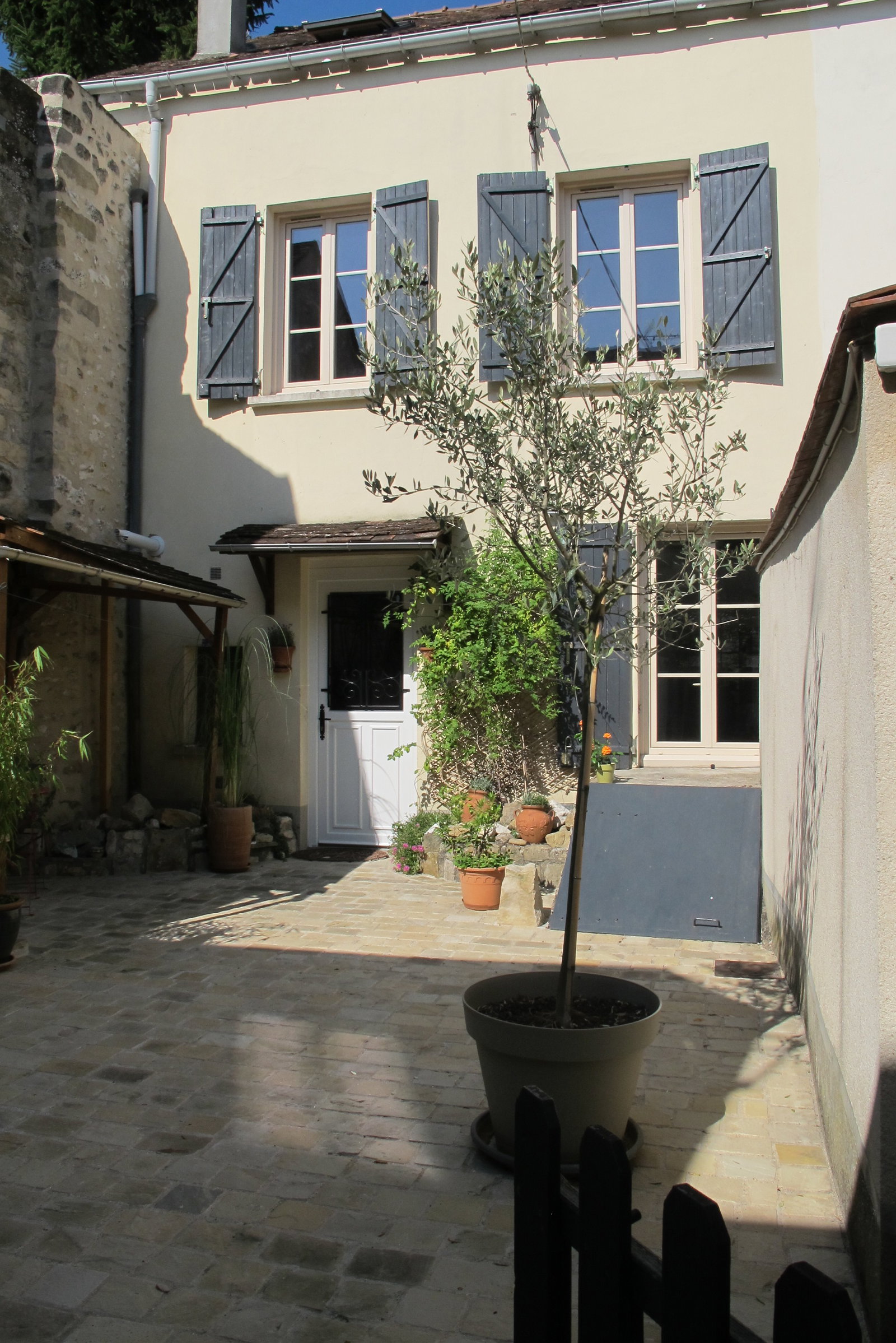 Habitación En Casa Del Anfitrión Moret-Loing-et-Orvanne 674931