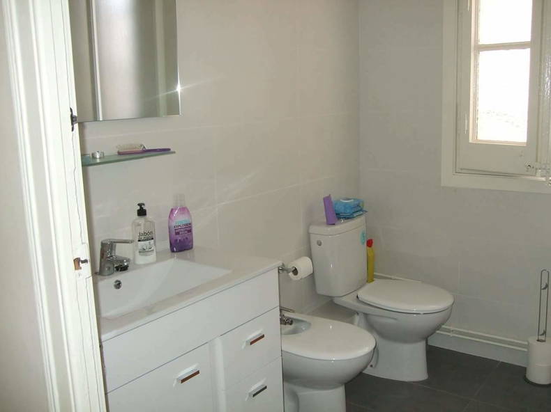 Homestay Barcelona 138341-3