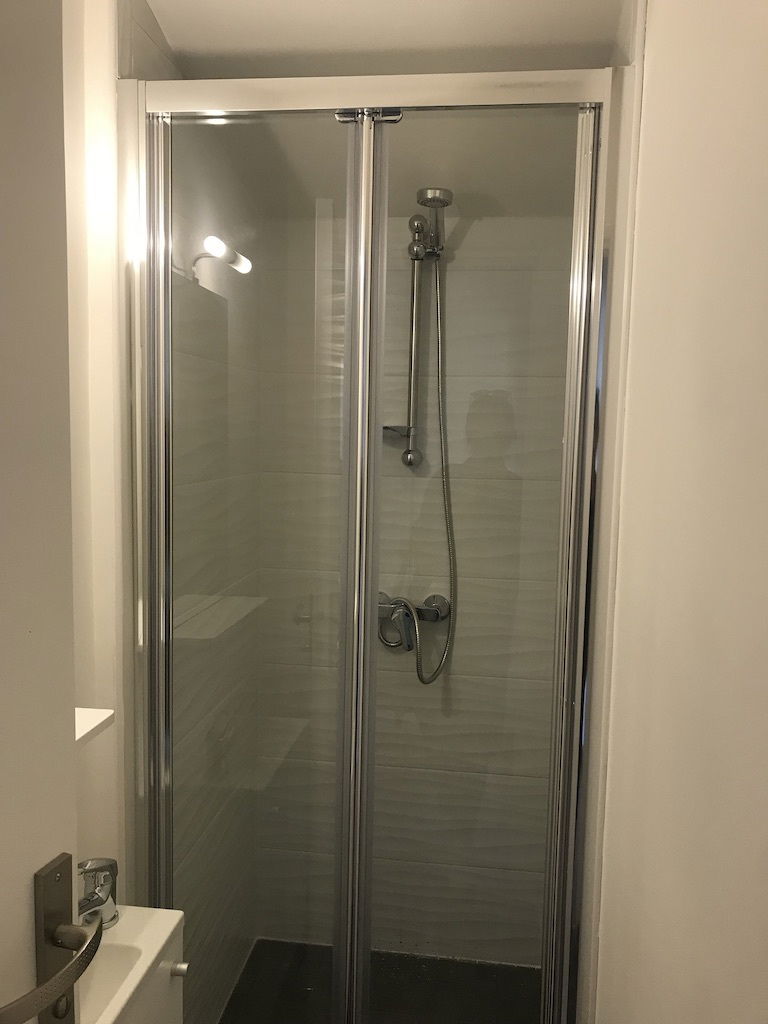 Colocación Cergy 209395