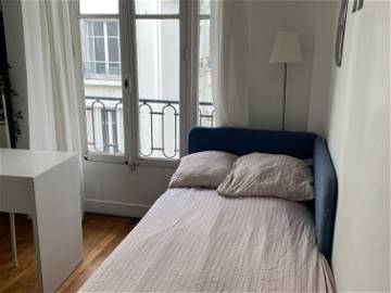 Roomlala | Habitación En El Habitante Paris XV