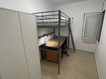Gastenkamer te huur in El Papiol - foto 1-1