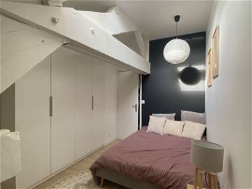 Roomlala | Habitación en gran apartamento reformado.