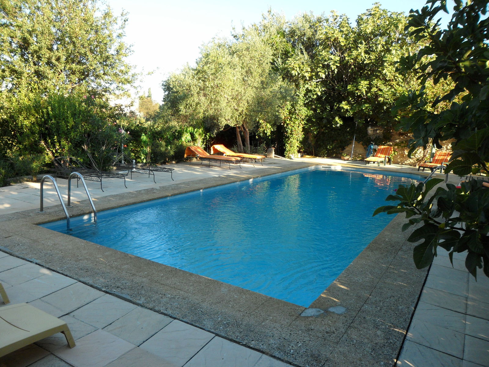 Habitaciones De Huéspedes Piolenc 34132