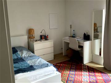 Roomlala | Habitación en moderno apartamento compartido en Lausana