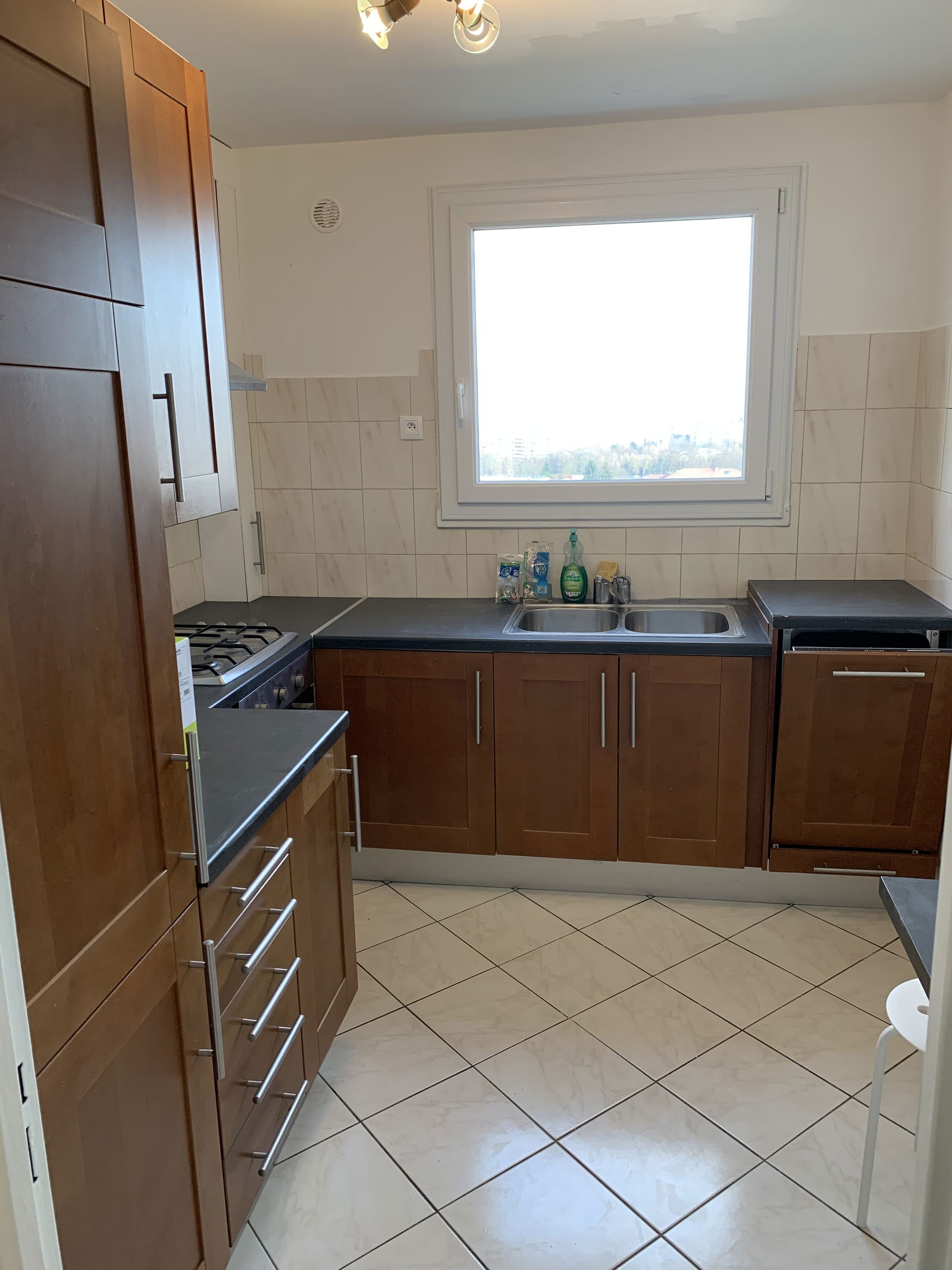 Colocación Noisy-le-Grand 257012