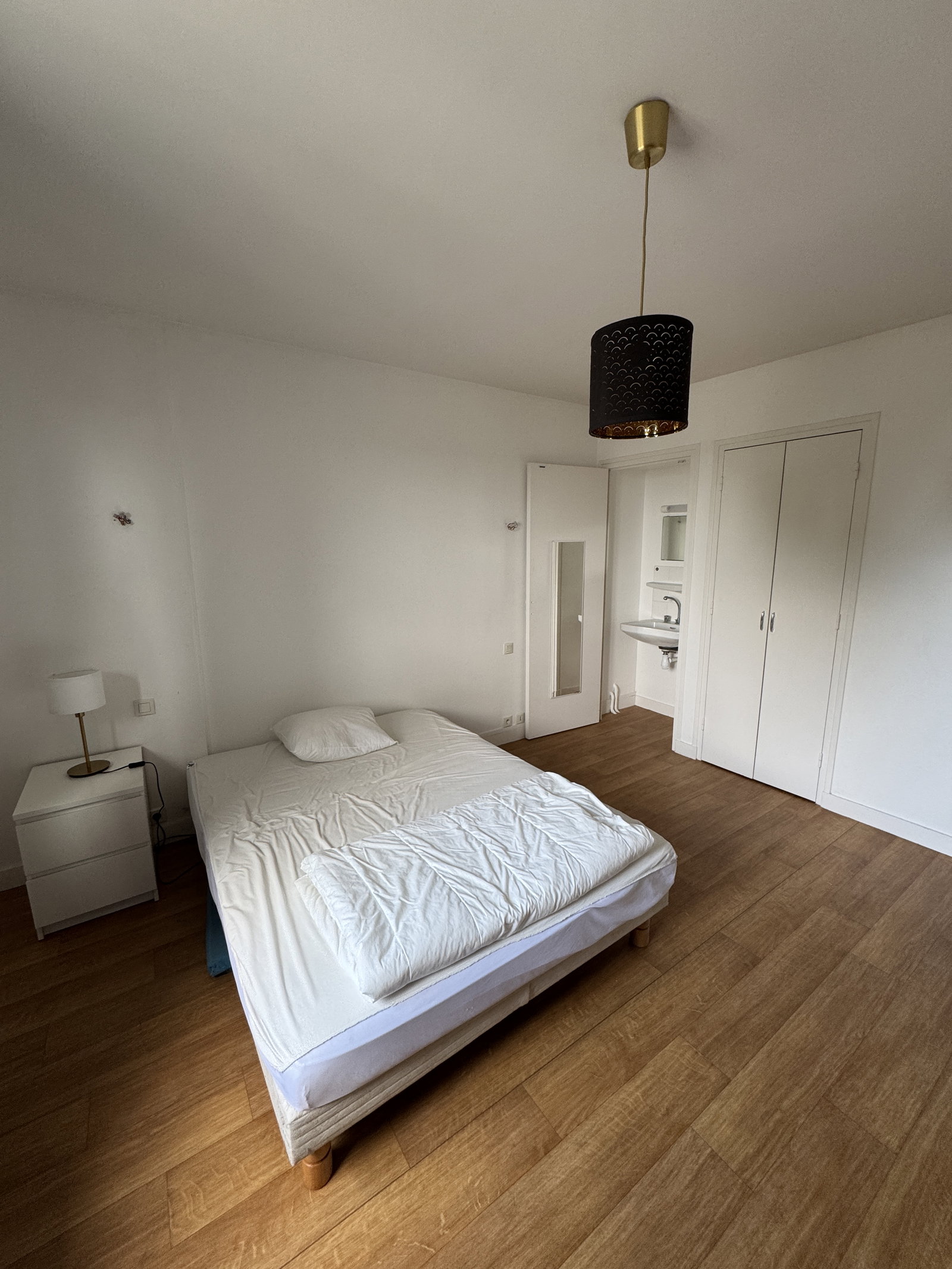 Habitación En Casa Del Anfitrión Saint-Martin-des-Champs 672266