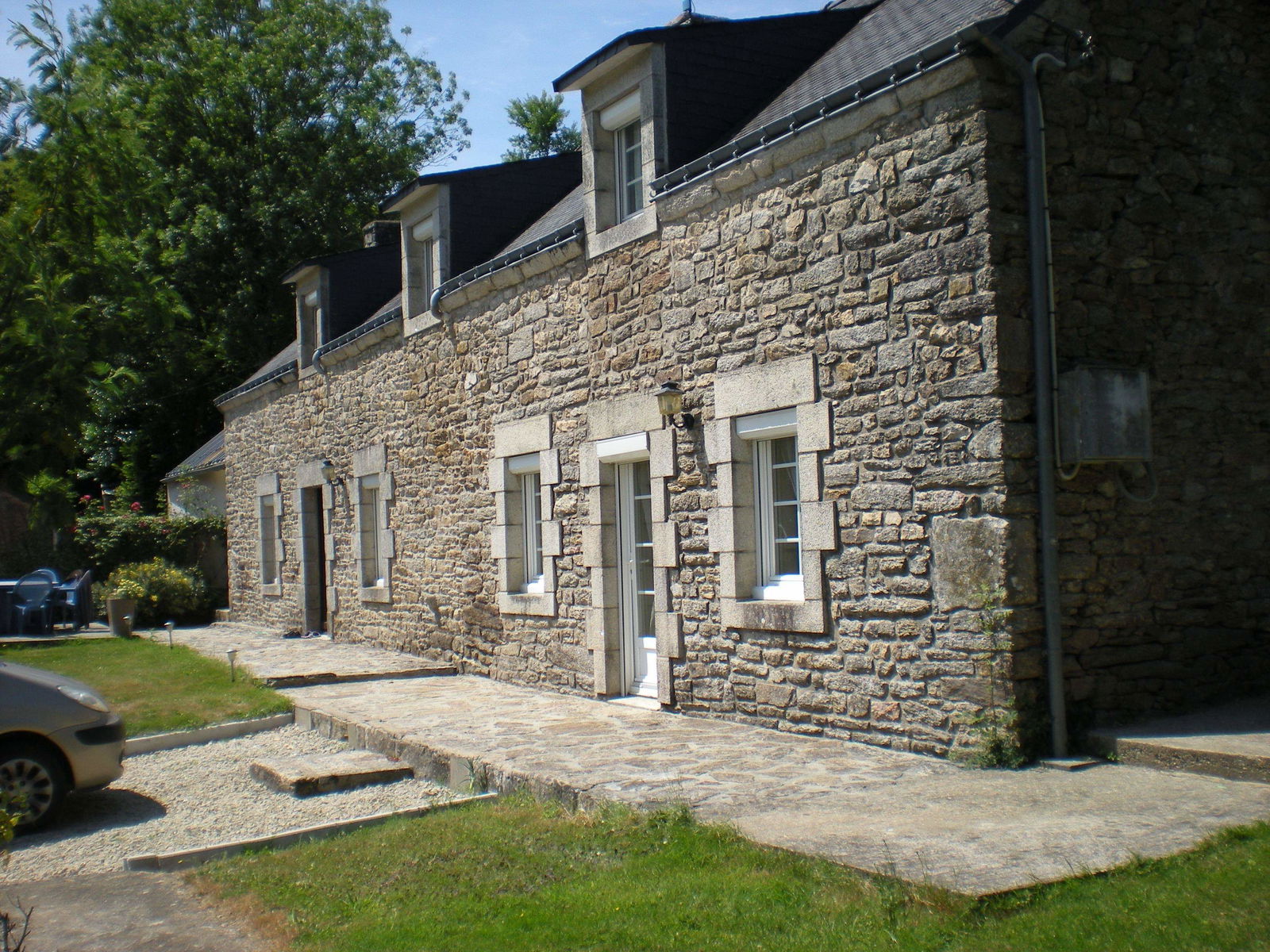 Colocación Saint-Jean-Brévelay 262980