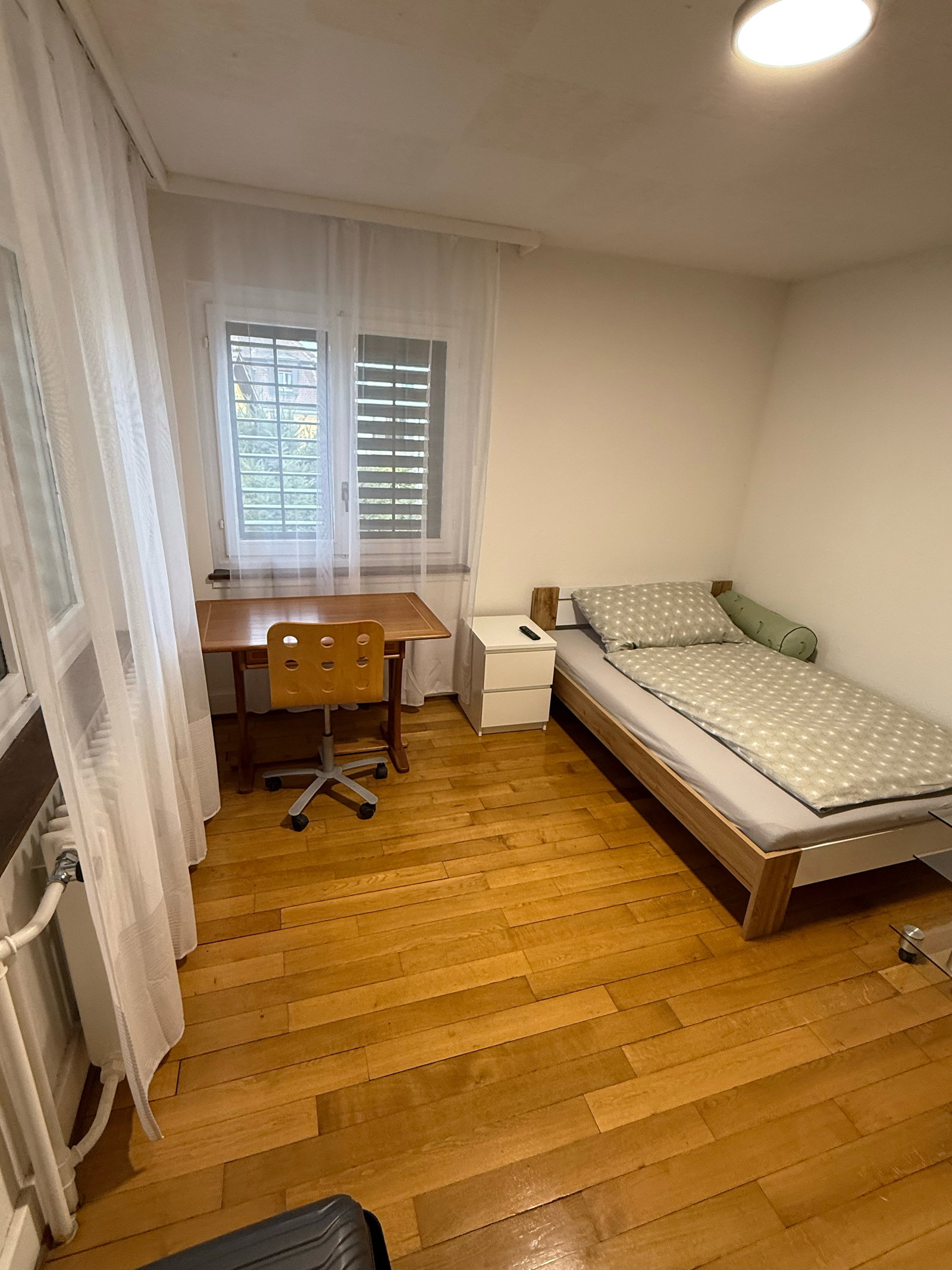 Colocación Zürich 659006