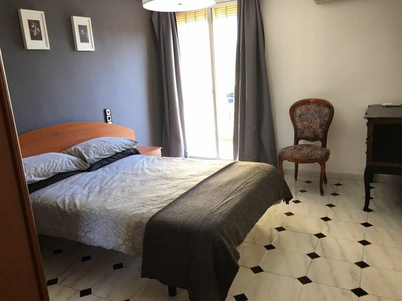 Quedarse En Casa València 132983-1