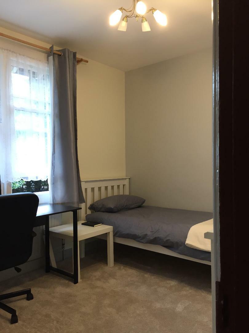 Habitaciones De Huéspedes London 123373