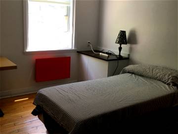 Roomlala | Habitación justo enfrente de la Universidad de Montreal