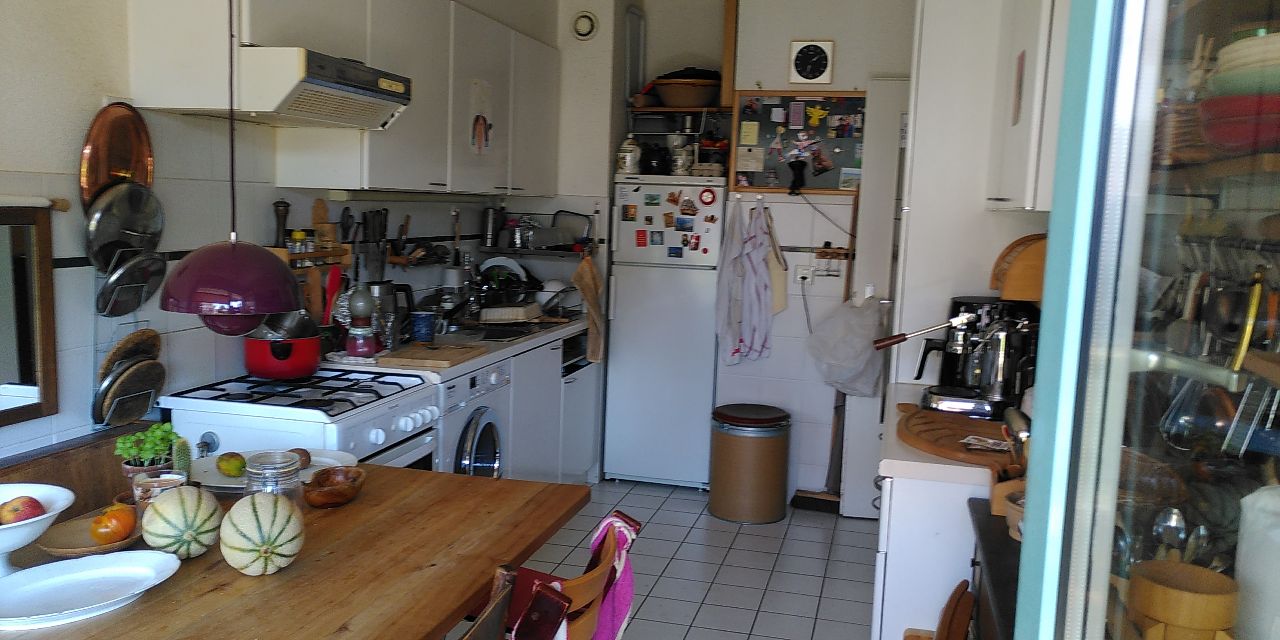 Habitación En Casa Del Anfitrión Petit-Lancy 669348