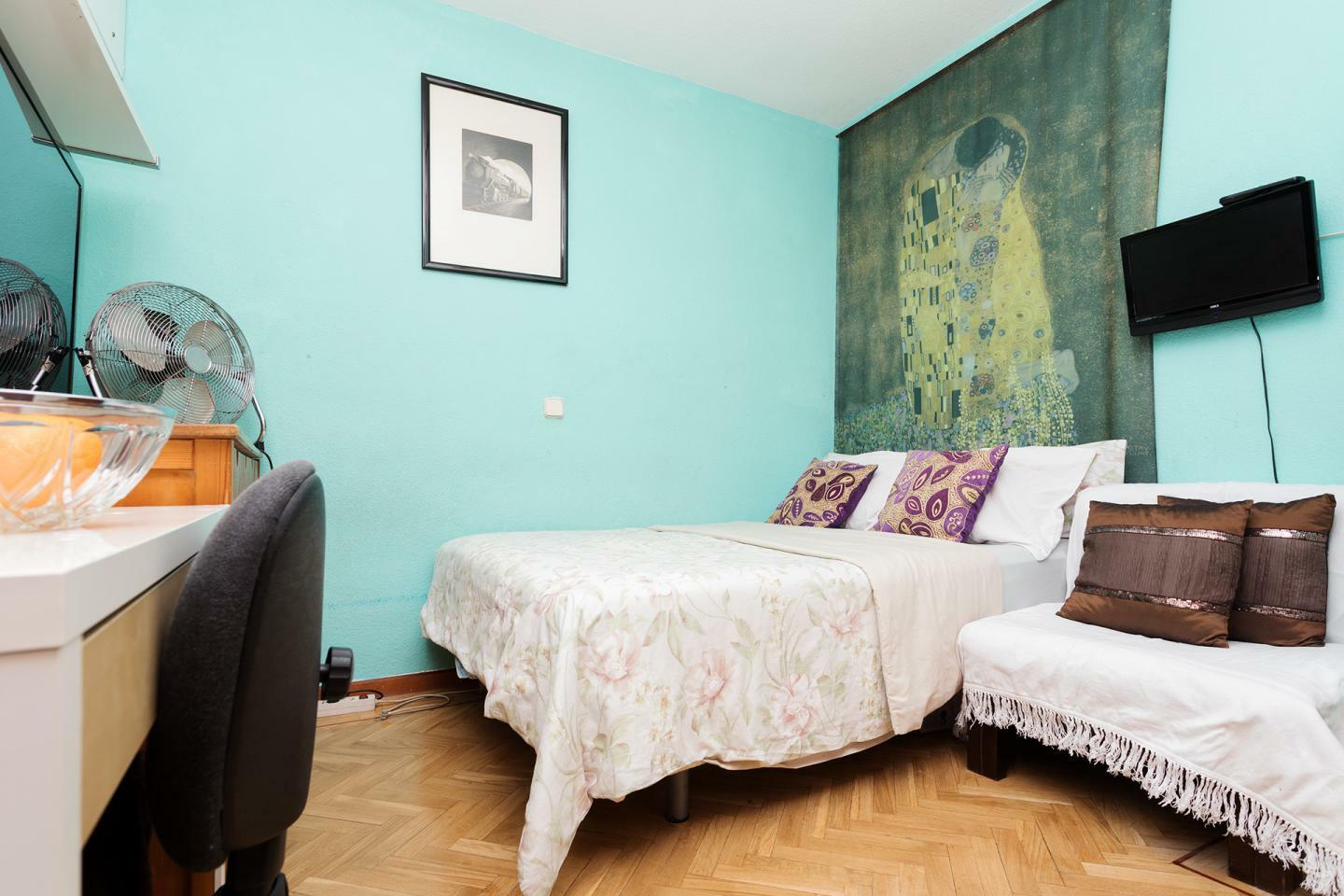 Homestay Madrid 211103