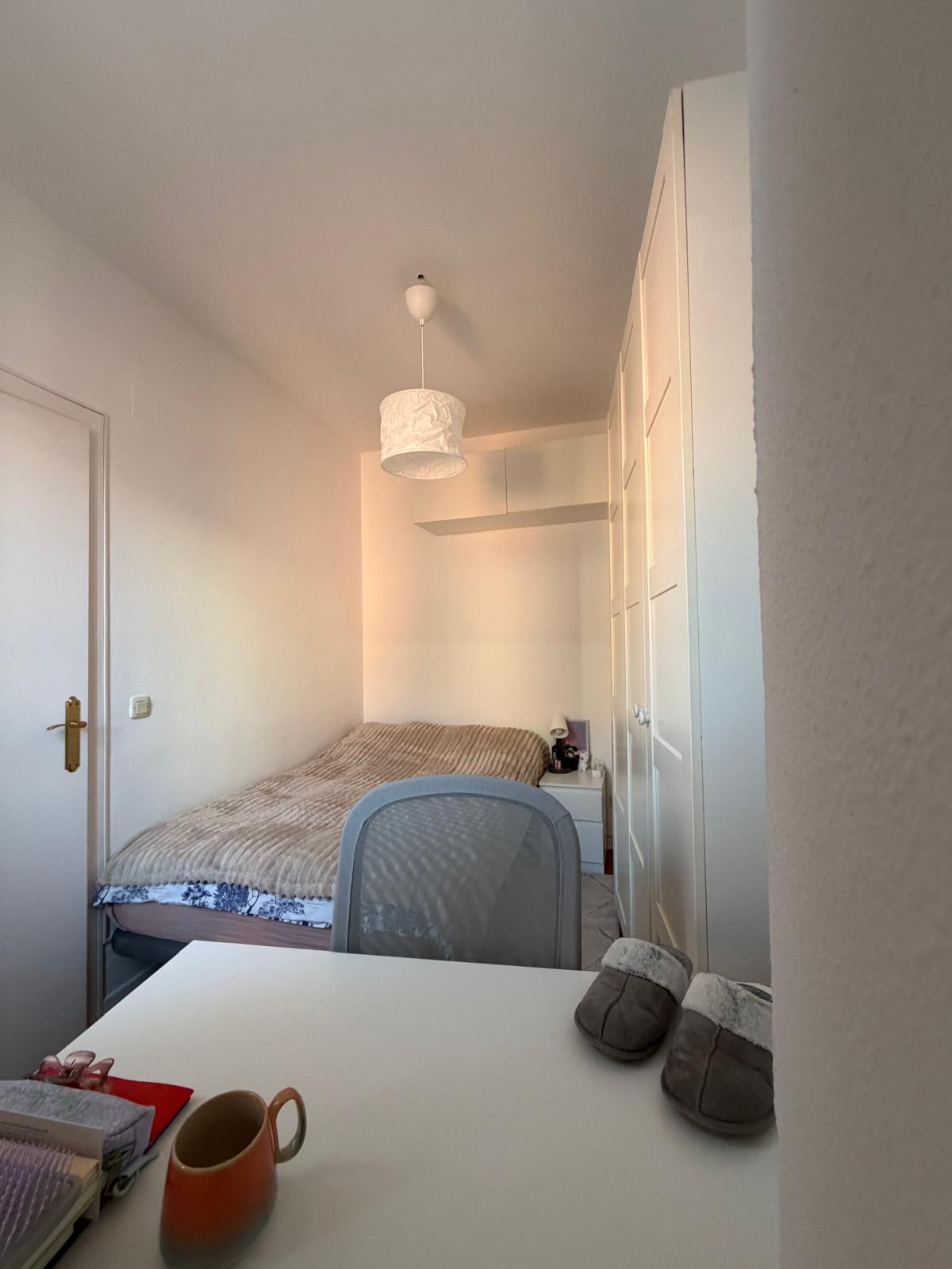 Habitación En Casa Del Anfitrión Madrid 666703