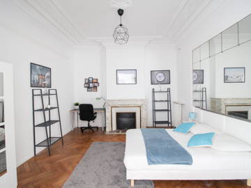 Roomlala | Habitación Muy Grande Luminosa – 22m² - BO5