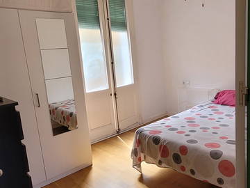 Room For Rent Barcelona 252000