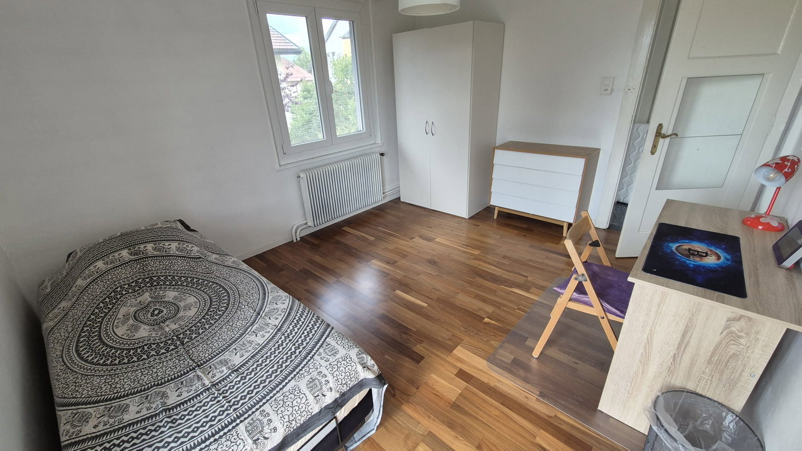 Habitación En Casa Del Anfitrión Bottens 572100