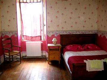 Roomlala | Habitación Para Huéspedes En Alquiler En Arthonnay