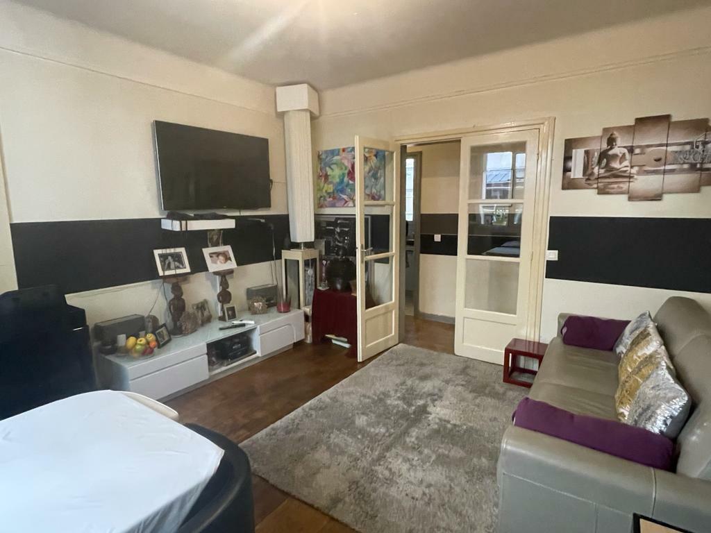 Quedarse En Casa Paris 248848