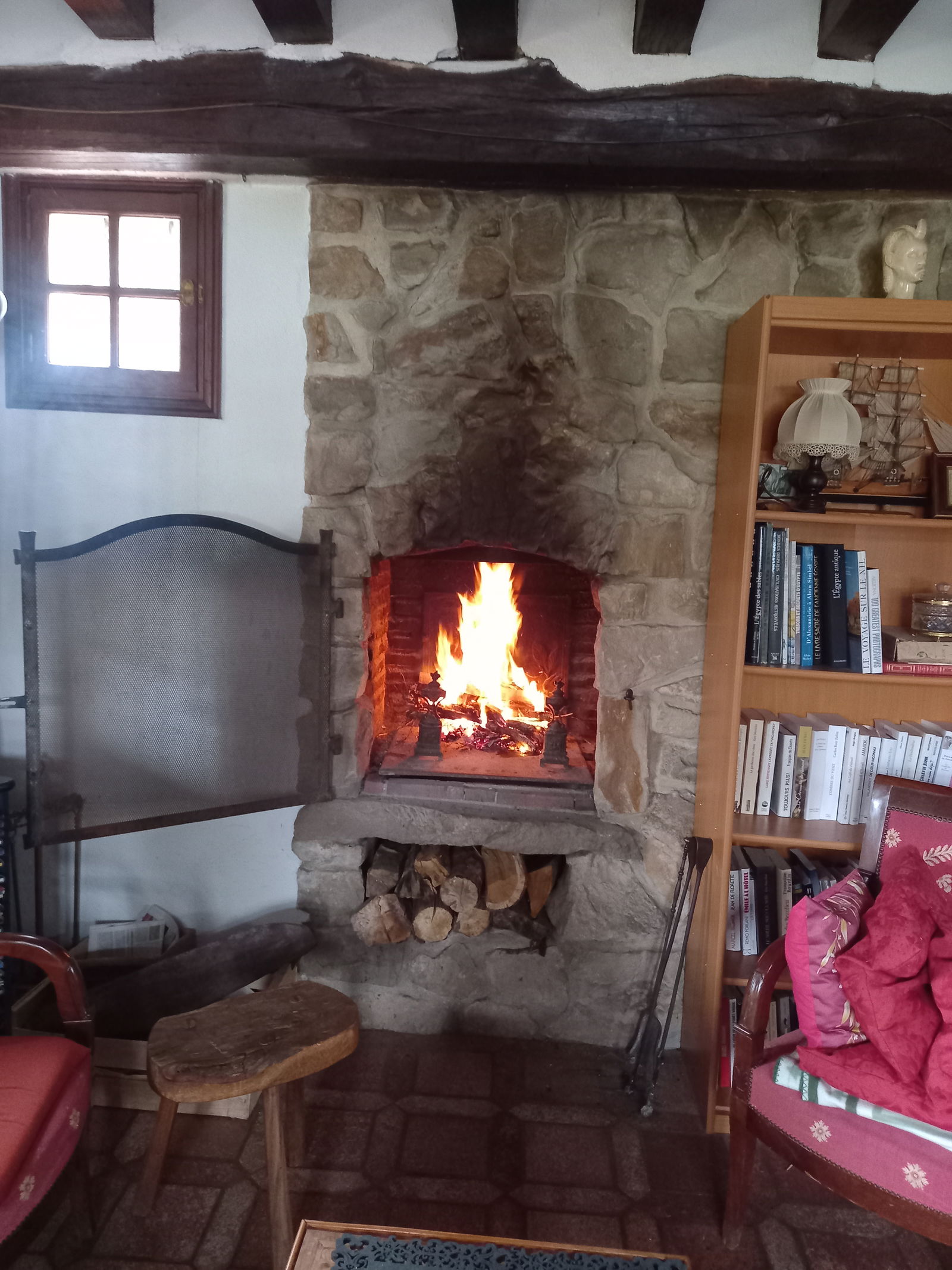 Quedarse En Casa Brinon-sur-Sauldre 69720