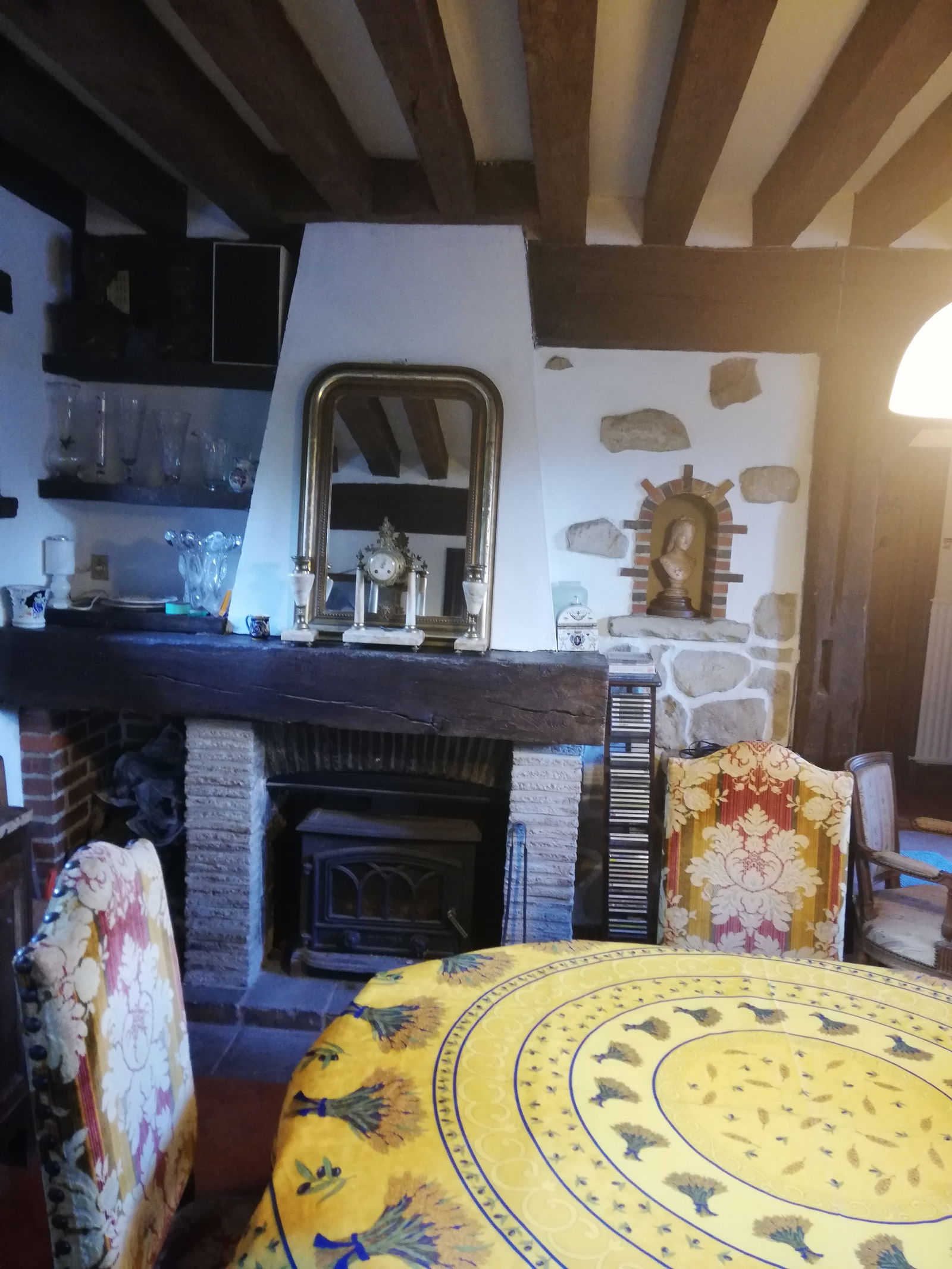 Quedarse En Casa Brinon-sur-Sauldre 69720