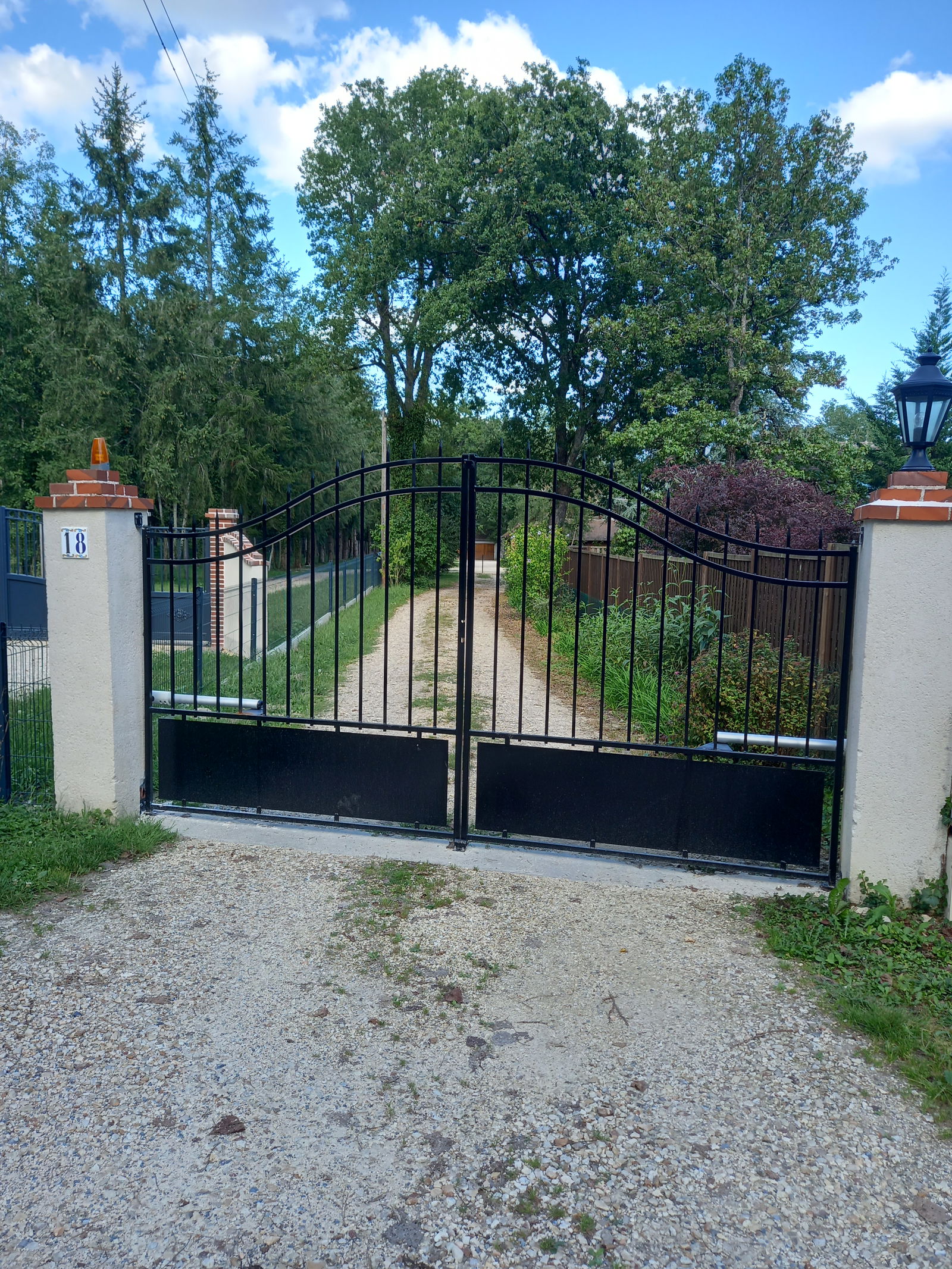 Quedarse En Casa Brinon-sur-Sauldre 69720