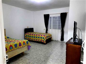 Roomlala | Habitación Privada Cerca Del Aeropuerto JMC- MEDELLÍN COLOMBIA