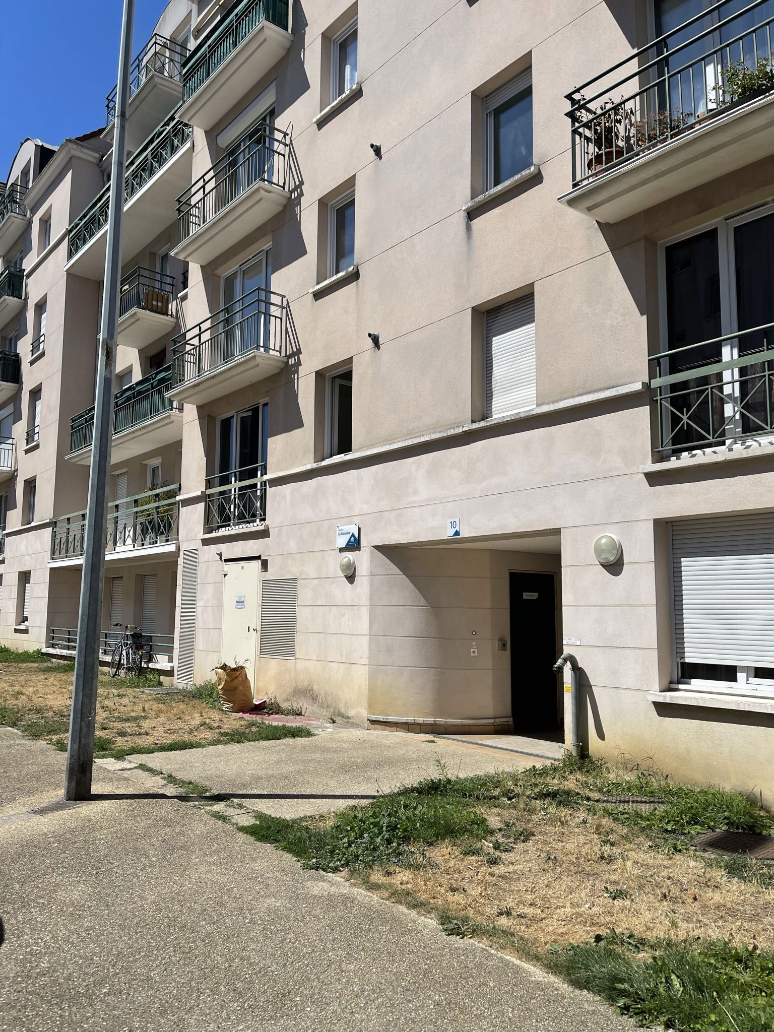Colocación Poissy 239711