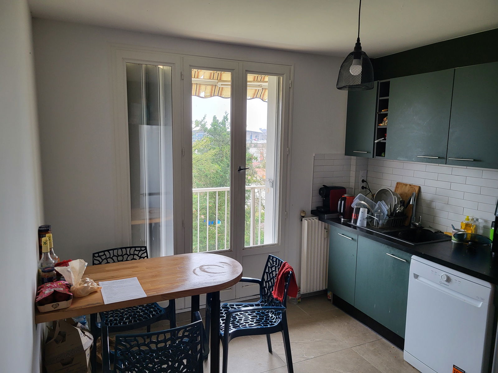 Colocación Décines-Charpieu 657214