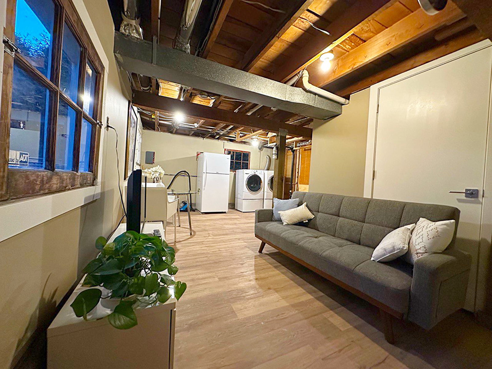 Coliving Coquitlam 670503