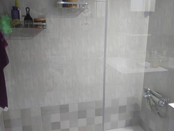 Homestay for rent in Bilbao - photo 6: Bathroom-6