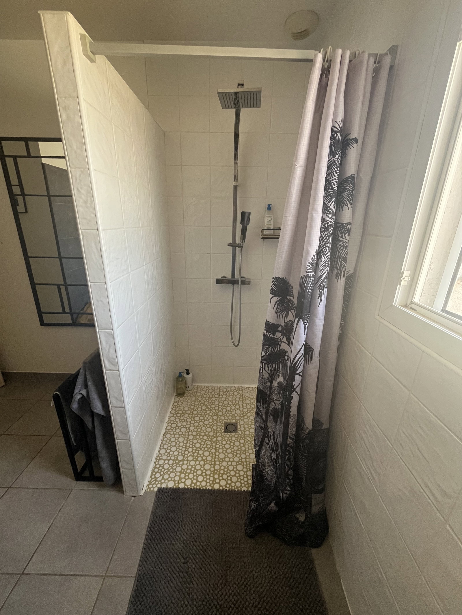 Habitación En Casa Del Anfitrión Bouillargues 670520