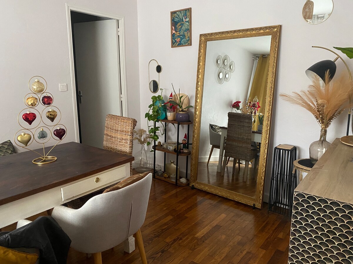 Habitación En Casa Del Anfitrión Cusset 677055