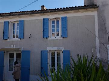 Roomlala | Habitaciones Compartidas Cerca De Cognac