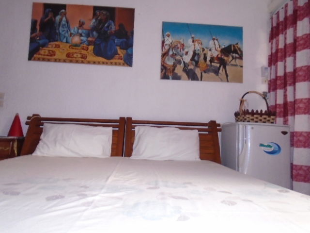 Habitaciones De Huéspedes Montélimar 95146