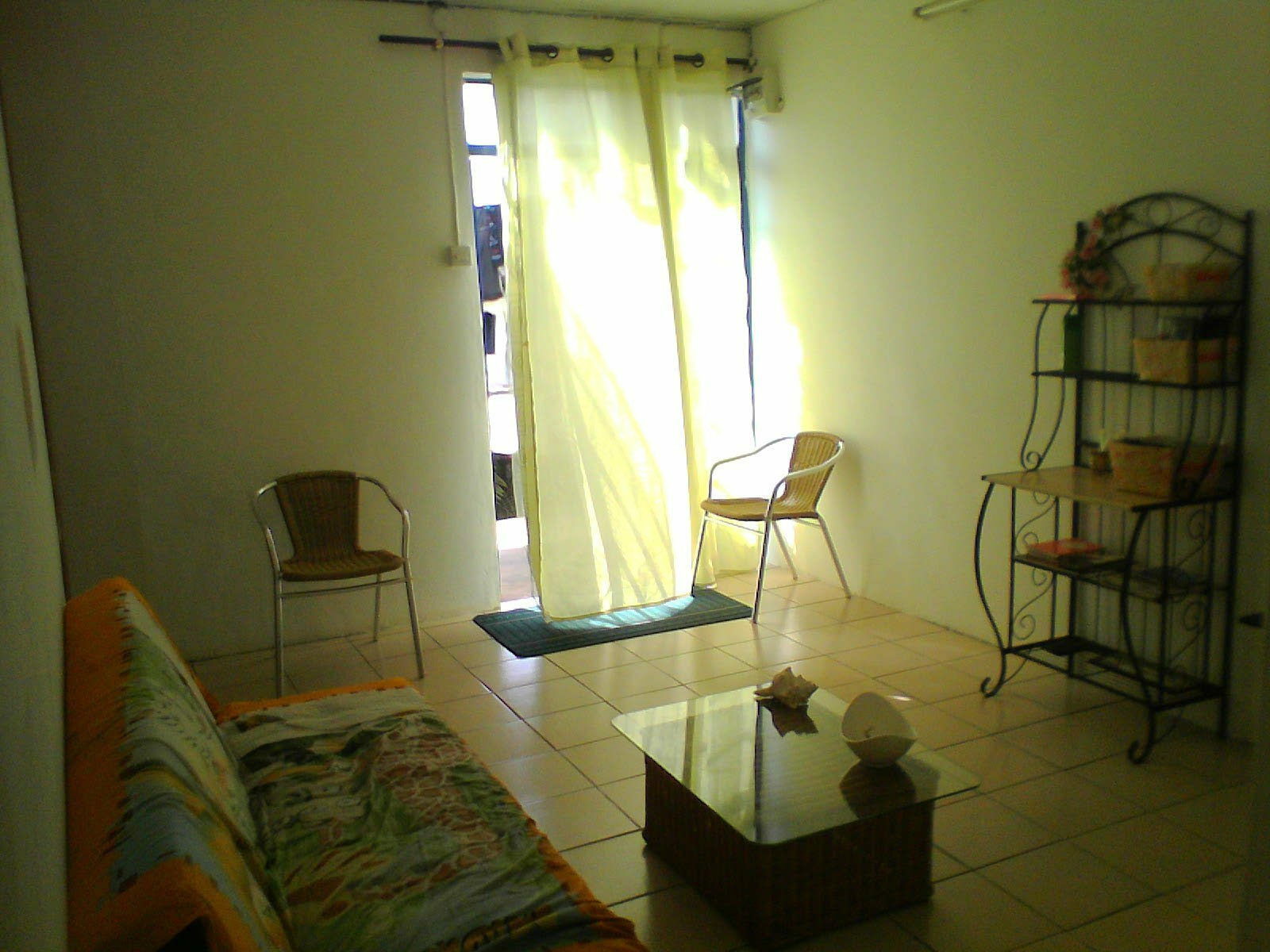 Estudio Independiente Bambous 1427