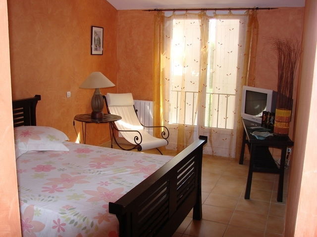 Colocación Vedène 53020