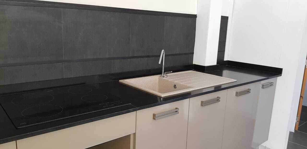 Colocación Pointe-à-Pitre 204991