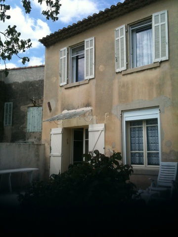 Vierashuoneet Marseille 48490