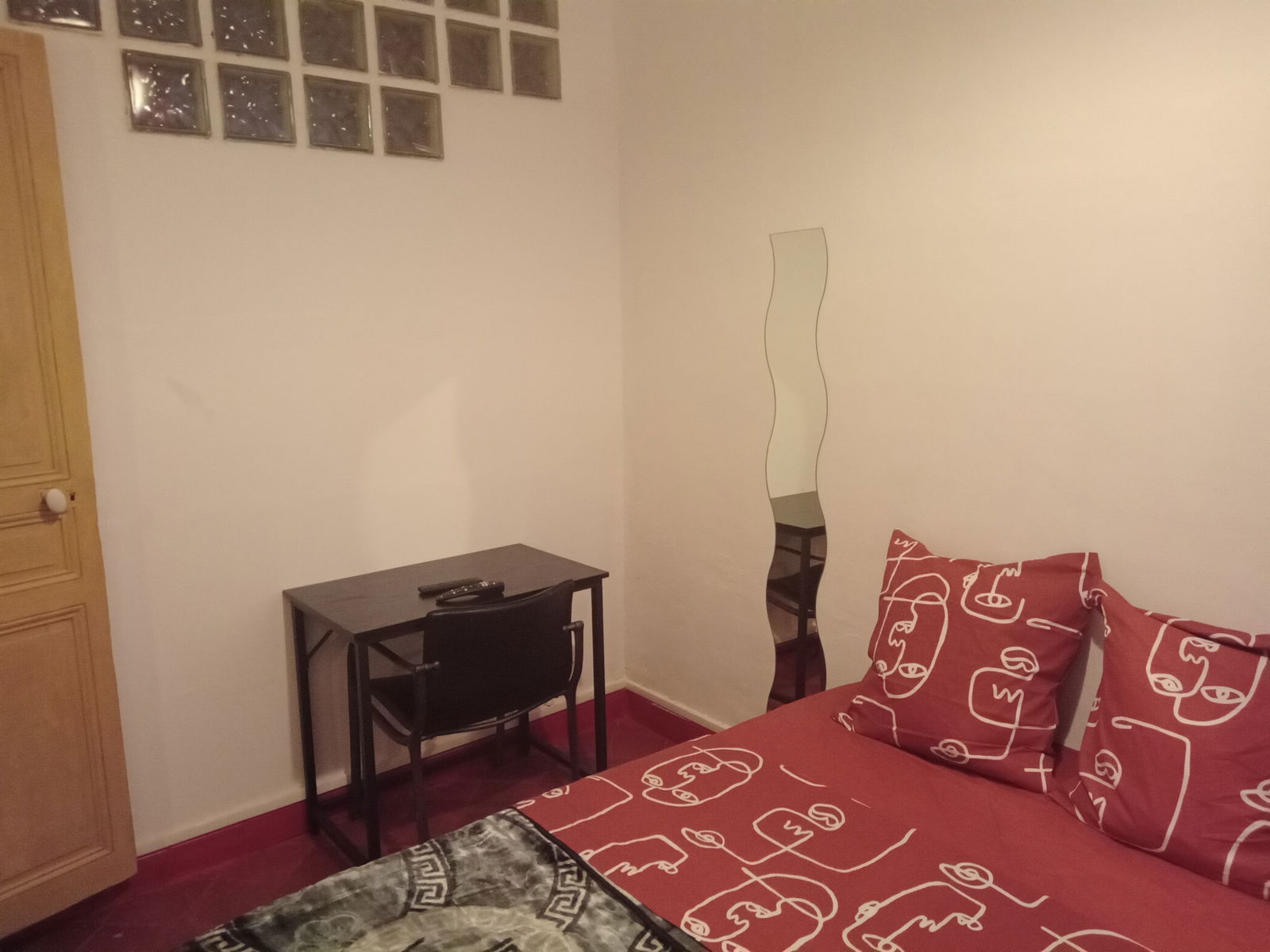 Homestay Marseille 485180