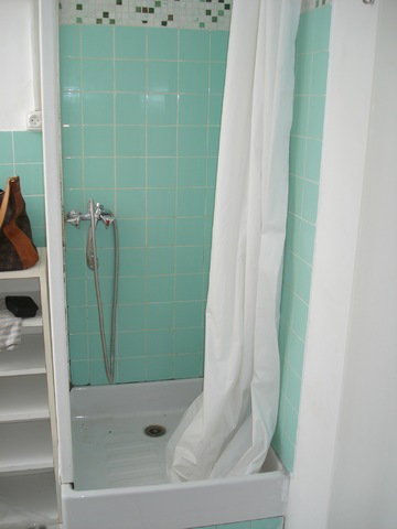 Homestay Saint-Ouen 792