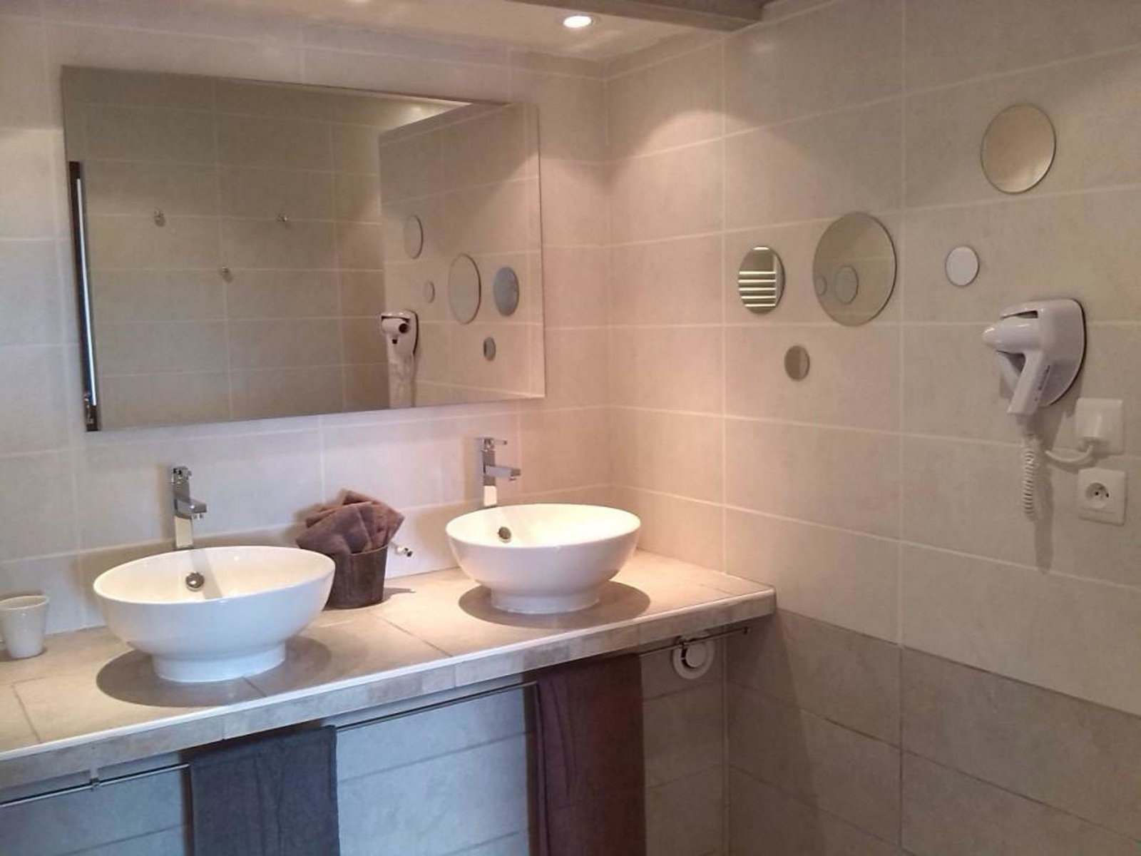 Ganz Haus Belesta 182217