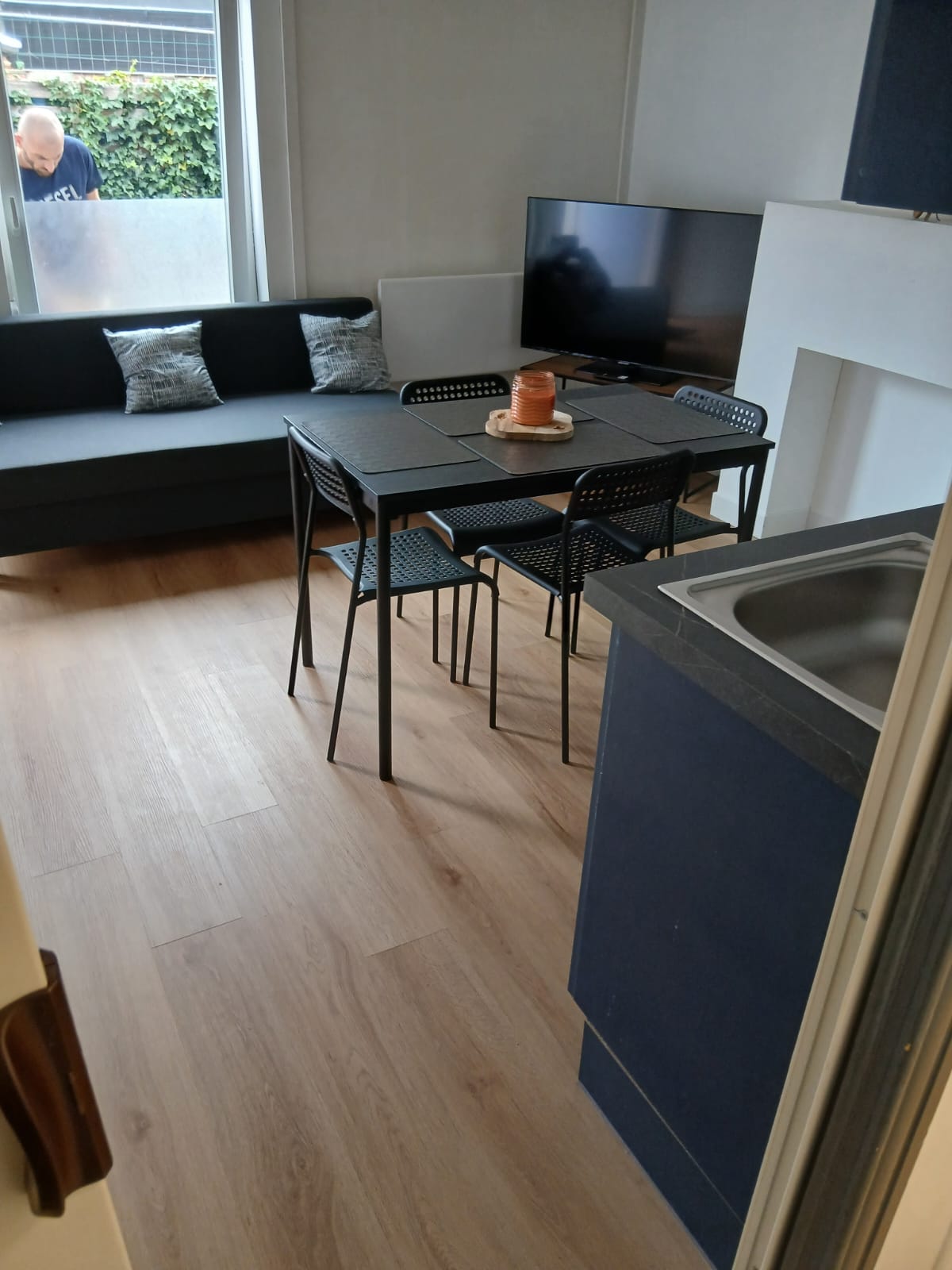 Unabhängiges Studio Charleroi 574968