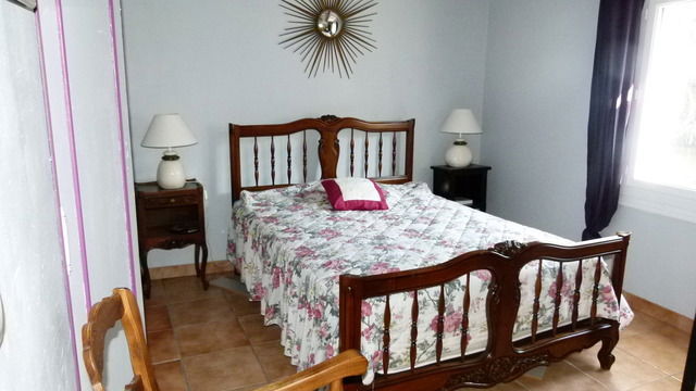 Unabhängiges Studio Cavaillon 42235