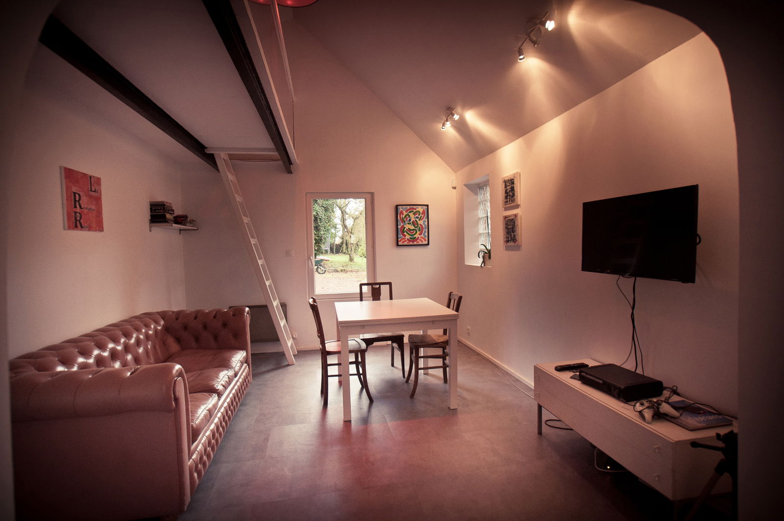 Unabhängiges Studio Percy 96832