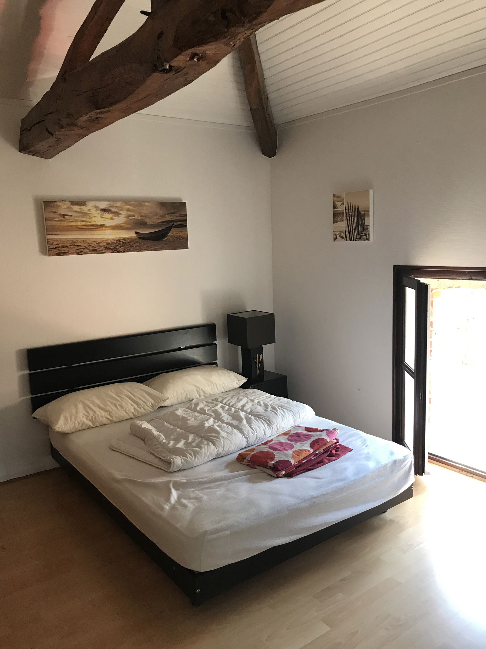 Unabhängiges Studio Pey 68427