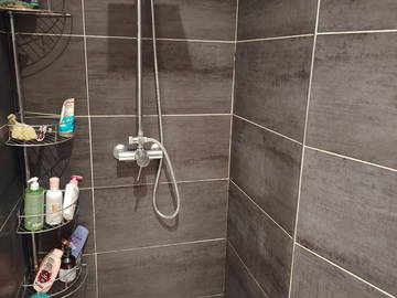 Wohngemeinschaft zur Miete in Marseille - Foto 3 : Badezimmer-3