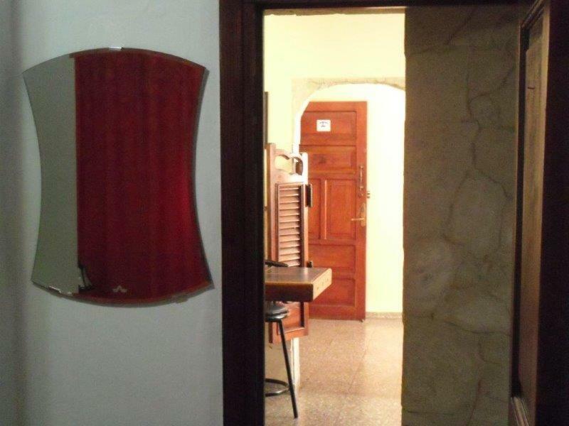 Hospedagem Em Casa De Família La Habana 161018