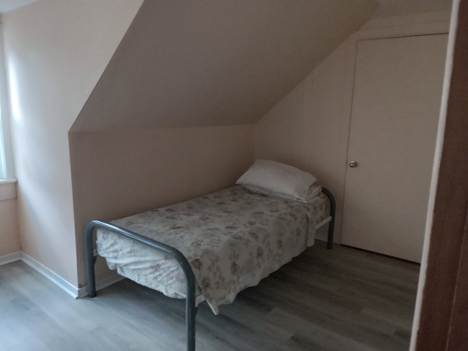 Entire Home Stanstead 675230