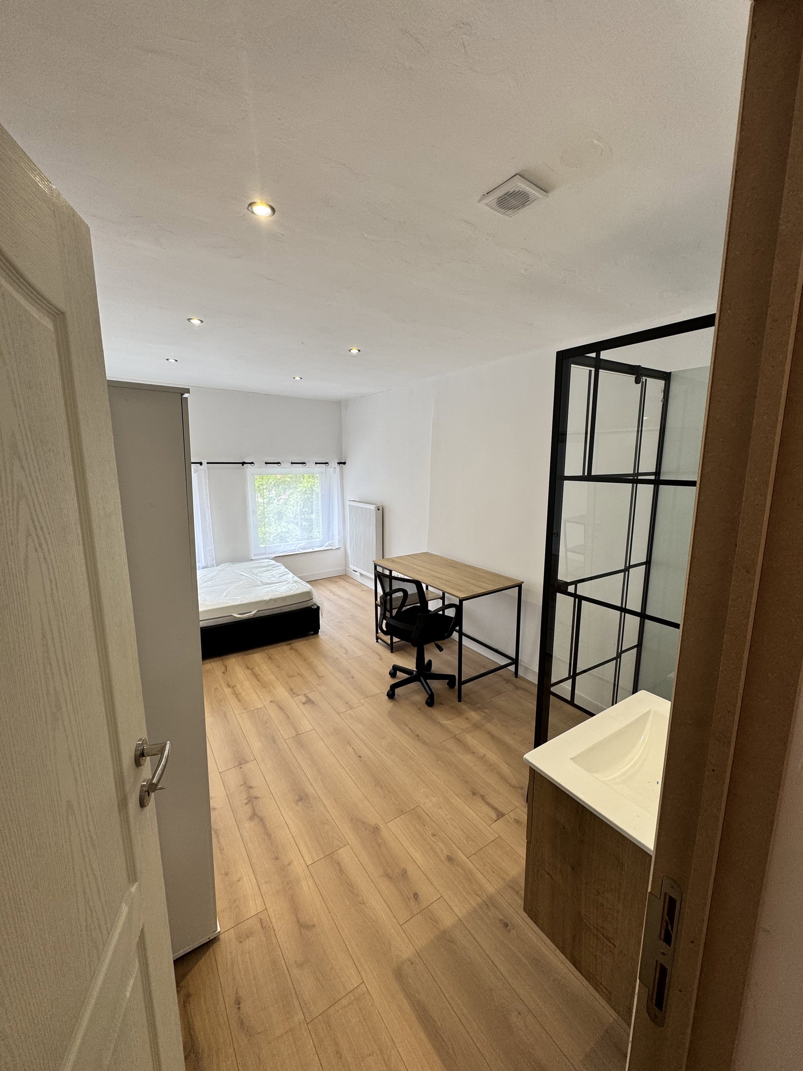Colocation Charleroi 665670